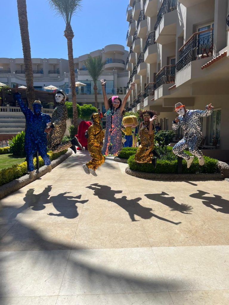 Animation Team At sunrise aquajoy BY topteam Entertainment