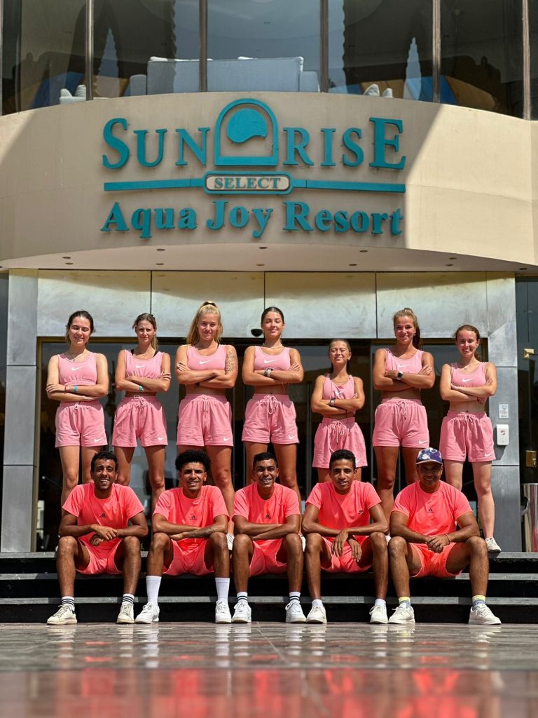 Animation Team At sunrise aquajoy BY topteam Entertainment