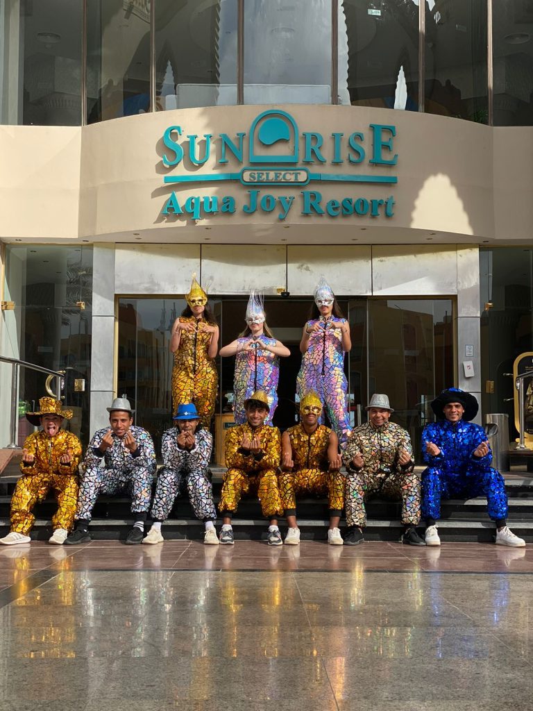 Animation Team At sunrise aquajoy BY topteam Entertainment